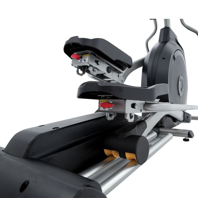 Spirit XE395 Elliptical Trainer-Incline Elliptical-Spirit Fitness-7